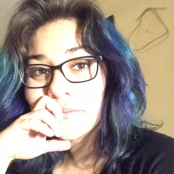 Meet your Posher, Cassandra - Picture 1 of 1